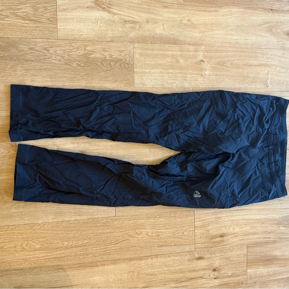 Eddie Bauer Women’s Lightweight Hiking Pant